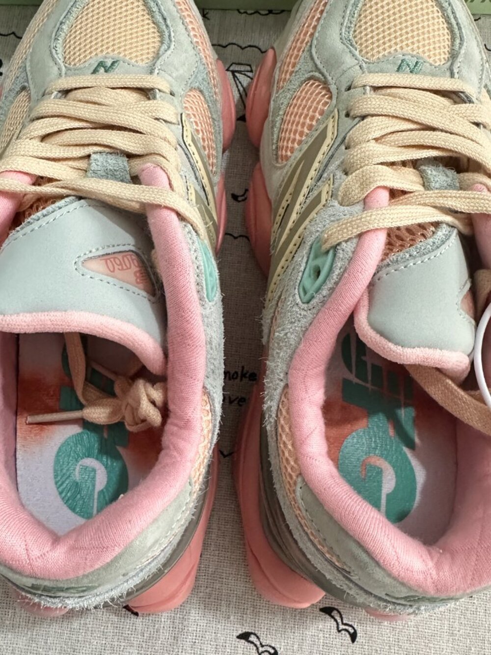 New Balance 9060 "Made For Us" Pink and Green Color Block - Picture 11 of 11